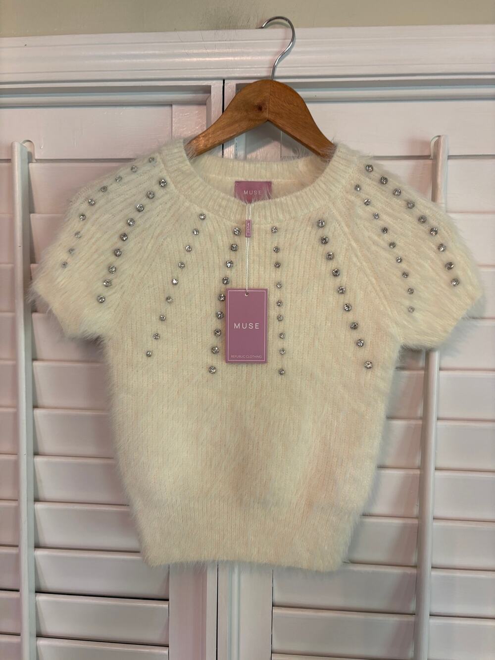 Muse Cream Rhinestone Short Sleeve Sweater Size XS